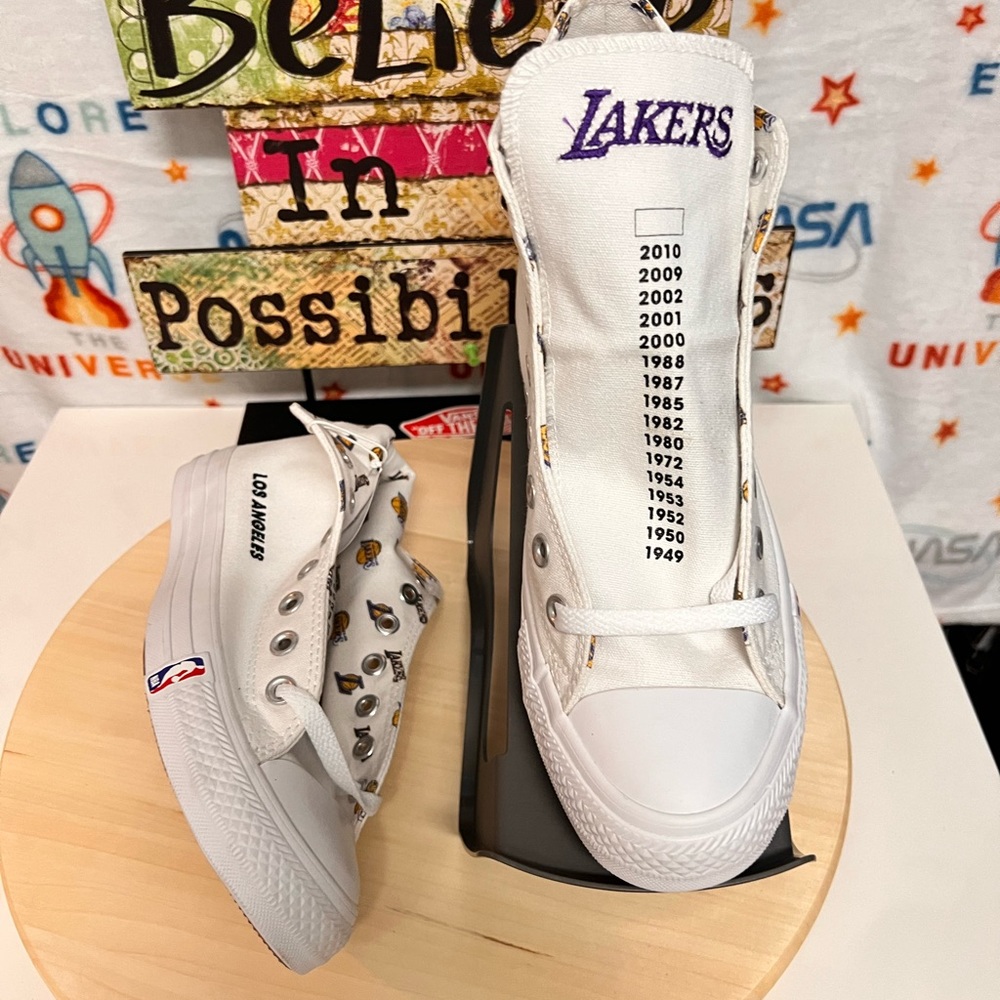 CONVERSE CTAS HI LAKERS BASKETBALL - Picture 6 of 12